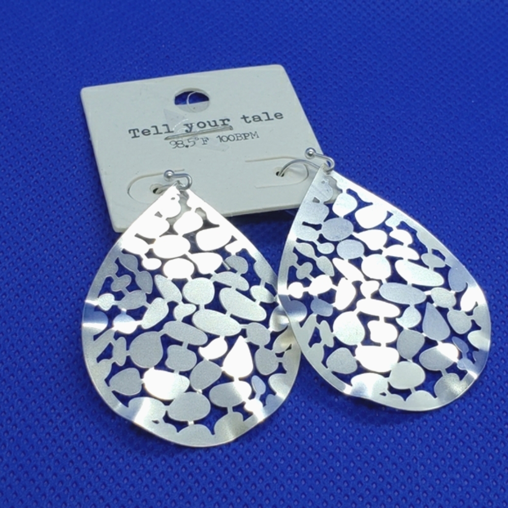 NEW Silver Tell Your Tale Rain Dangle Leaf Mosaic Earrings